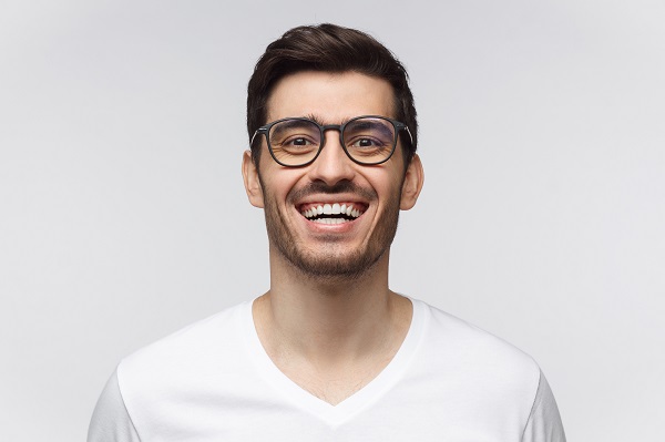 Can Dental Bonding Fix My Smile?